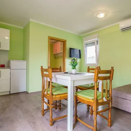 Stobrec Gostinjska kuća 3*