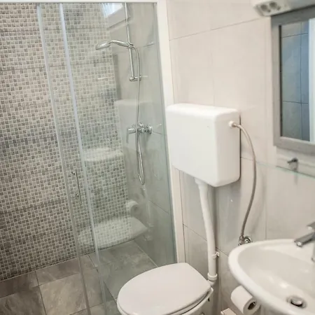 Gostinjska kuća Stobrec 3*