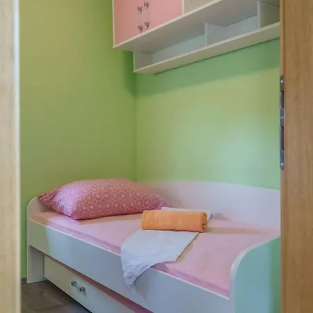 Guest house Stobrec