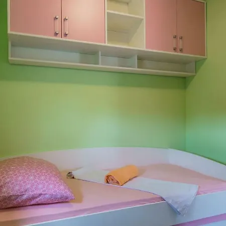 Guest house Stobrec