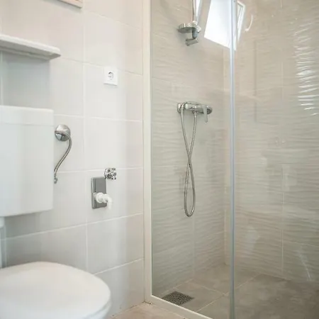 Guest house Stobrec